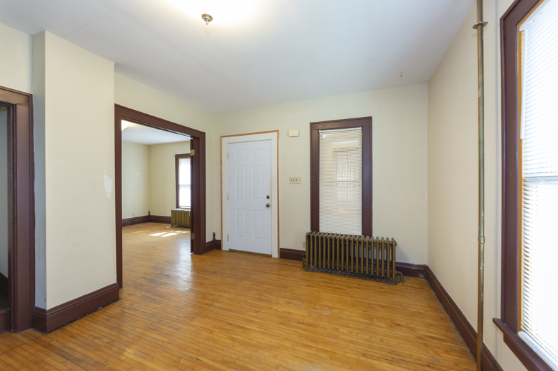 421 Prospect Street DeKalb, IL 60115 - Photo 17 of 37