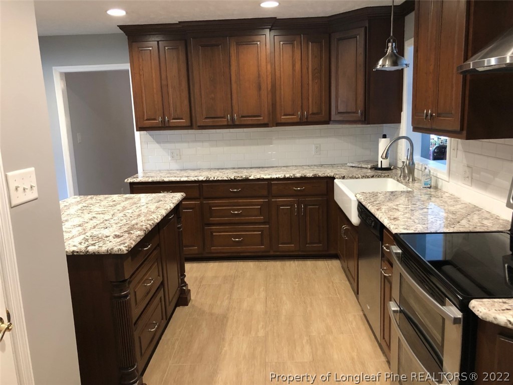 493 Robin Road Lumberton, NC 28358 - Photo 20 of 37 Gallery Image 20