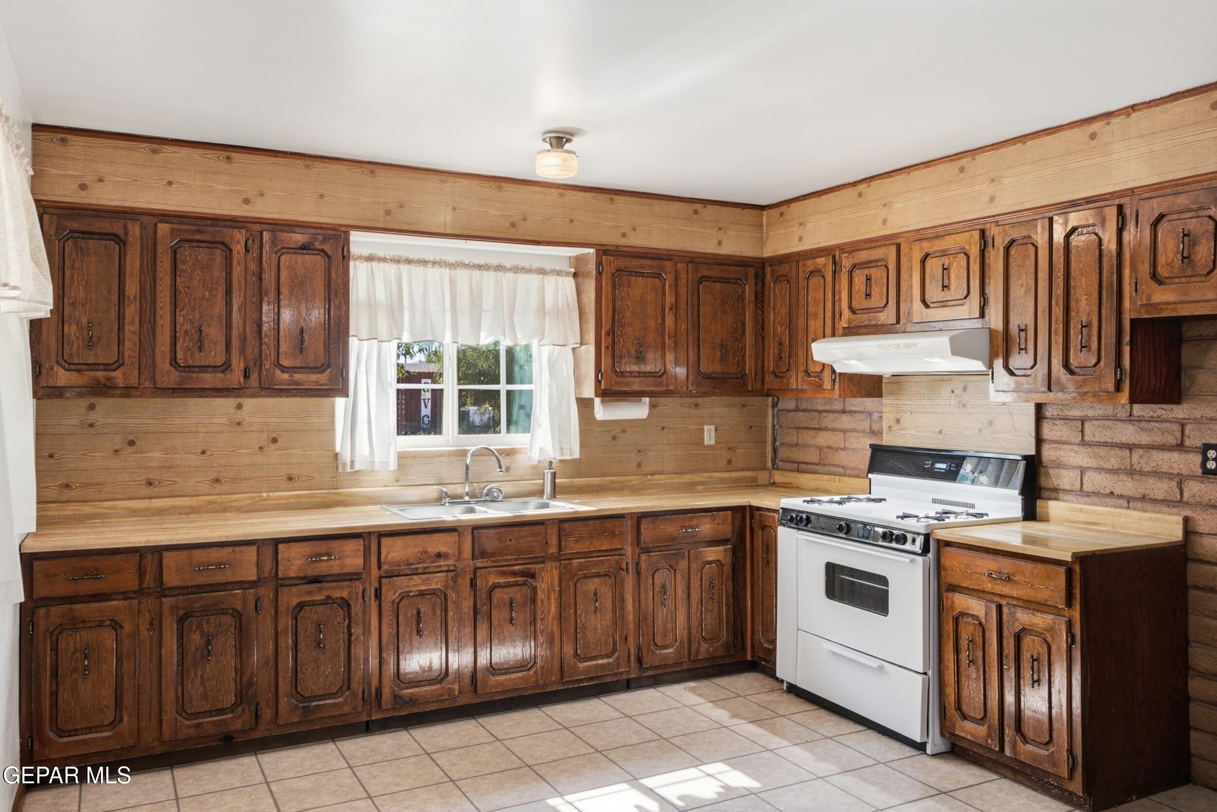 185 Elfego Road Anthony, NM 88021 - Photo 10 of 35 18_dsc06083_