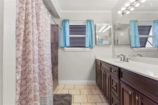 $262,000 | 4814 Jean Lafitte Boulevard, Lafitte, LA 70067
