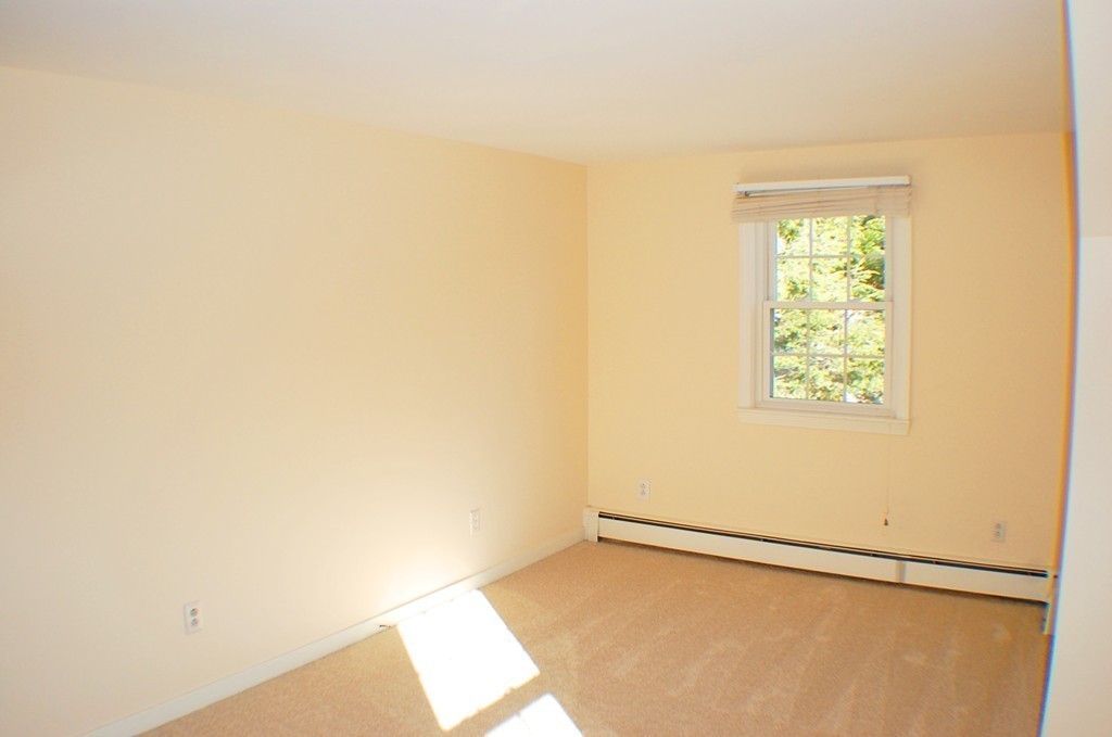 82 Russell Road Framingham, MA 01702 - Photo 13 of 24 Gallery Image 13