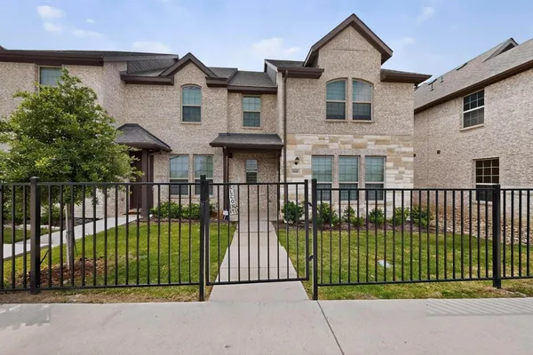 $366,000 | 6040 Bursey Road, Watauga, TX 76148