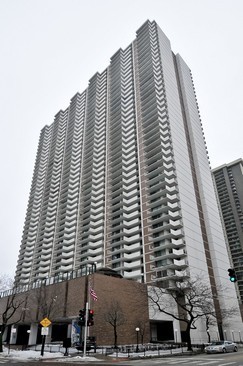 6033 North Sheridan Road, Unit 6G Chicago, IL 60660 - Photo 1 of 10