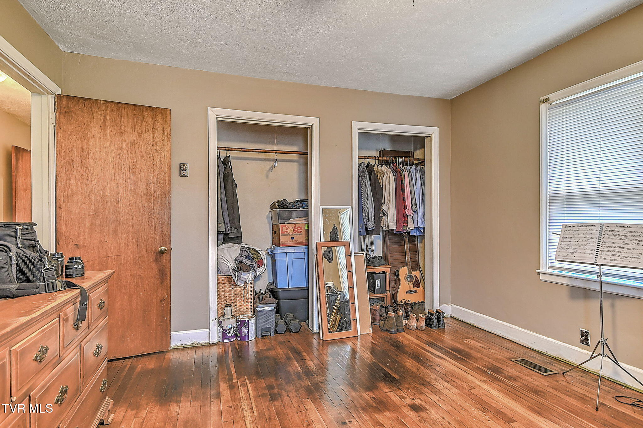 400 Randolph Street Bristol, VA 24201 - Photo 21 of 34 22-web-or-mls-400 Randolph DB-23