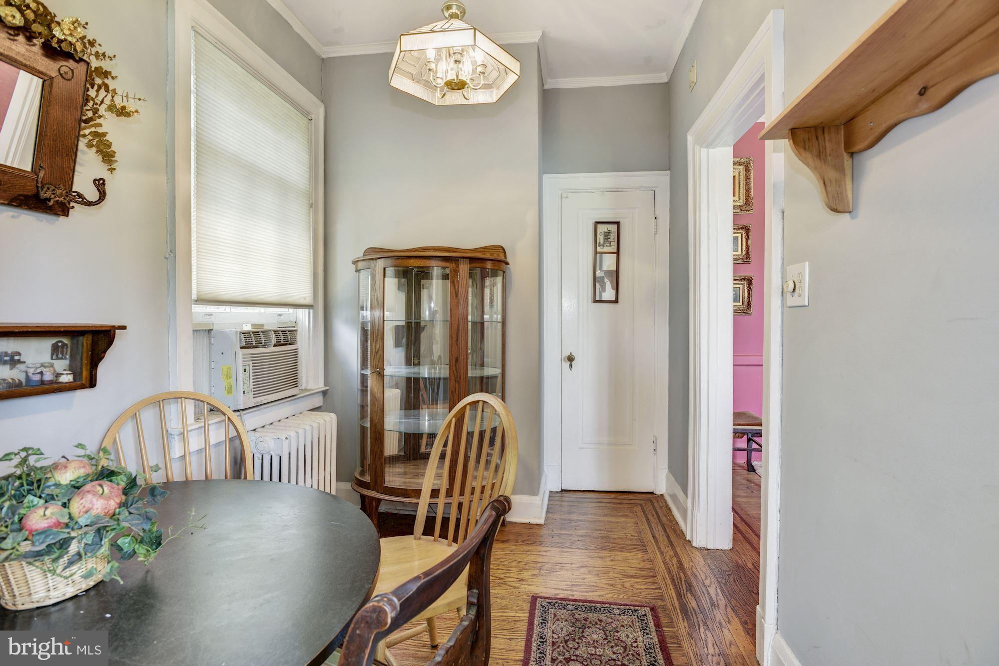 617 Nottingham Road Baltimore, MD 21229 - Photo 9 of 26 Breakfast Room