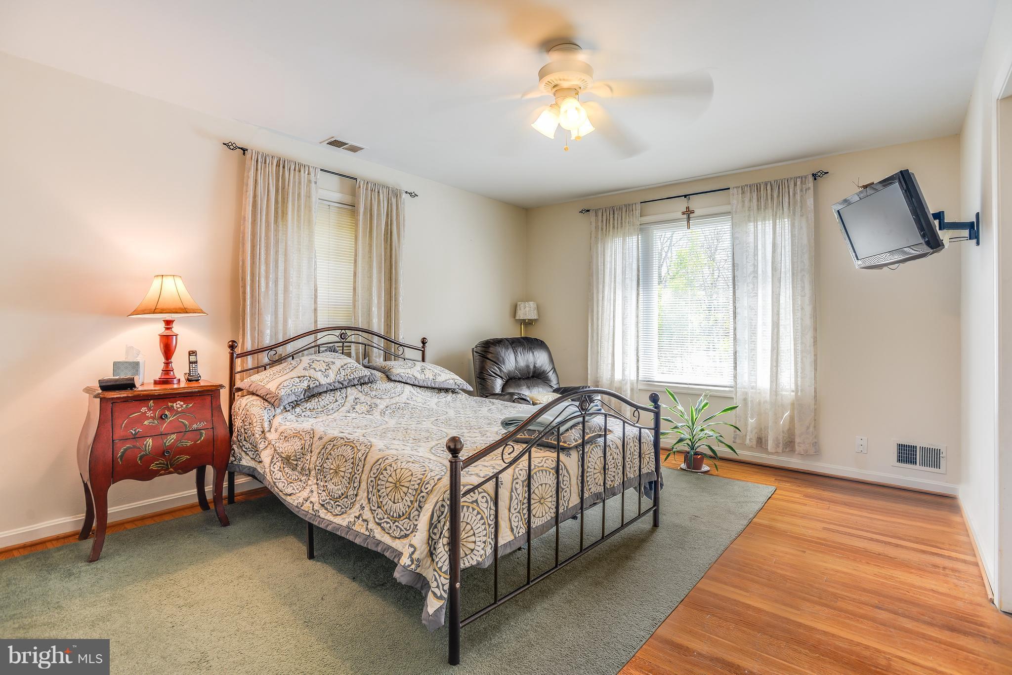 2630 Fox Mill Road Herndon, VA 20171 - Photo 17 of 30 Bedroom