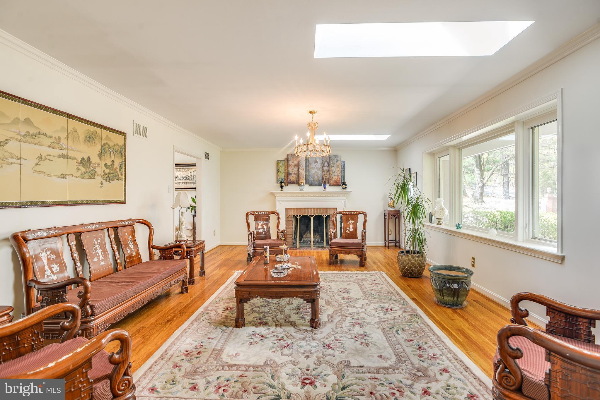2630 Fox Mill Road Herndon, VA 20171 - Photo 5 of 30 Living Room