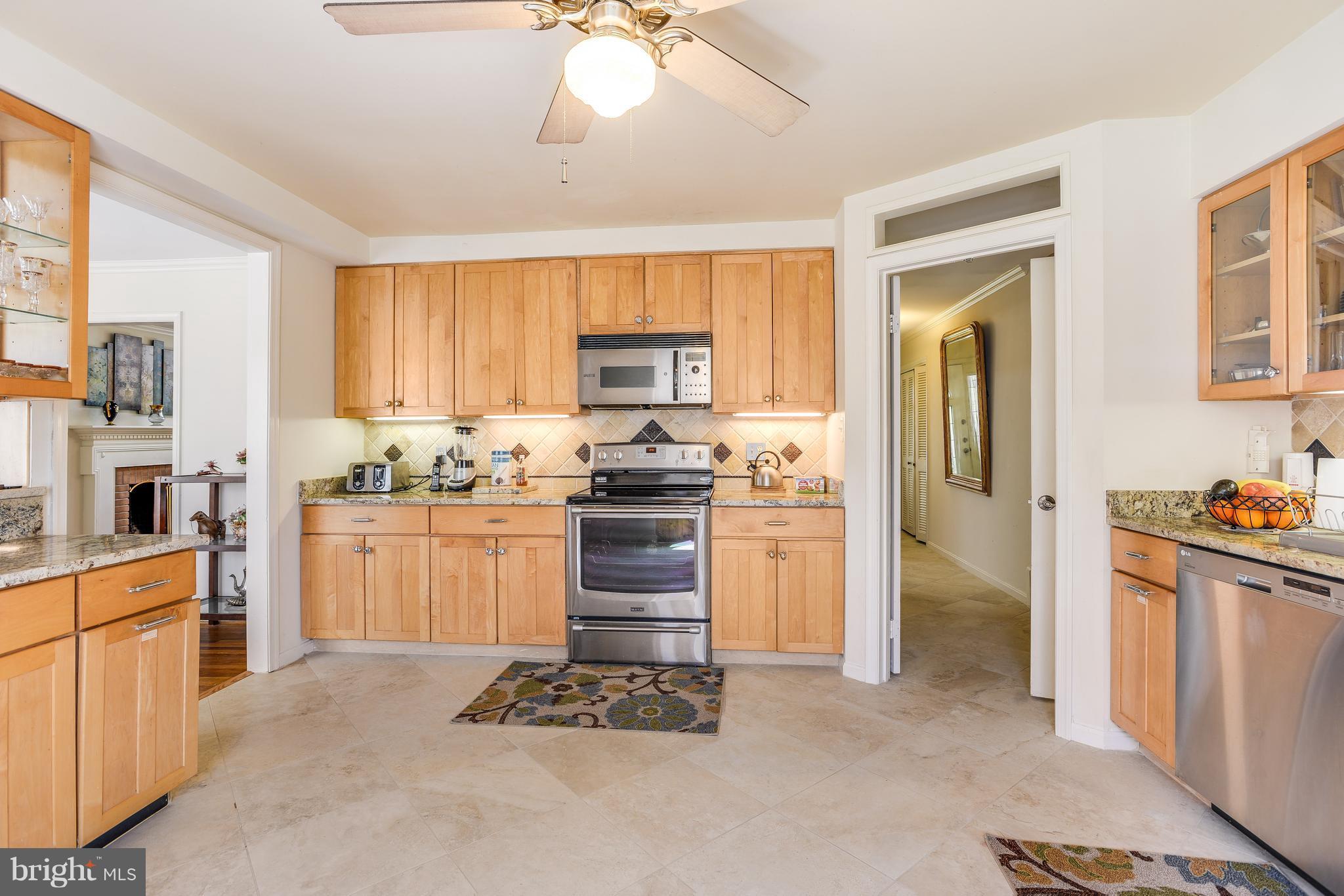 2630 Fox Mill Road Herndon, VA 20171 - Photo 6 of 30 Kitchen
