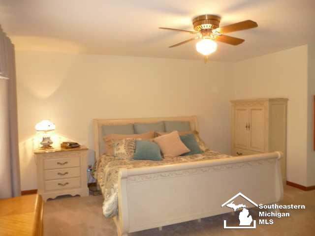 8003 Jackman Road Temperance, MI 48182 - Photo 11 of 36 21188130-10.JPG