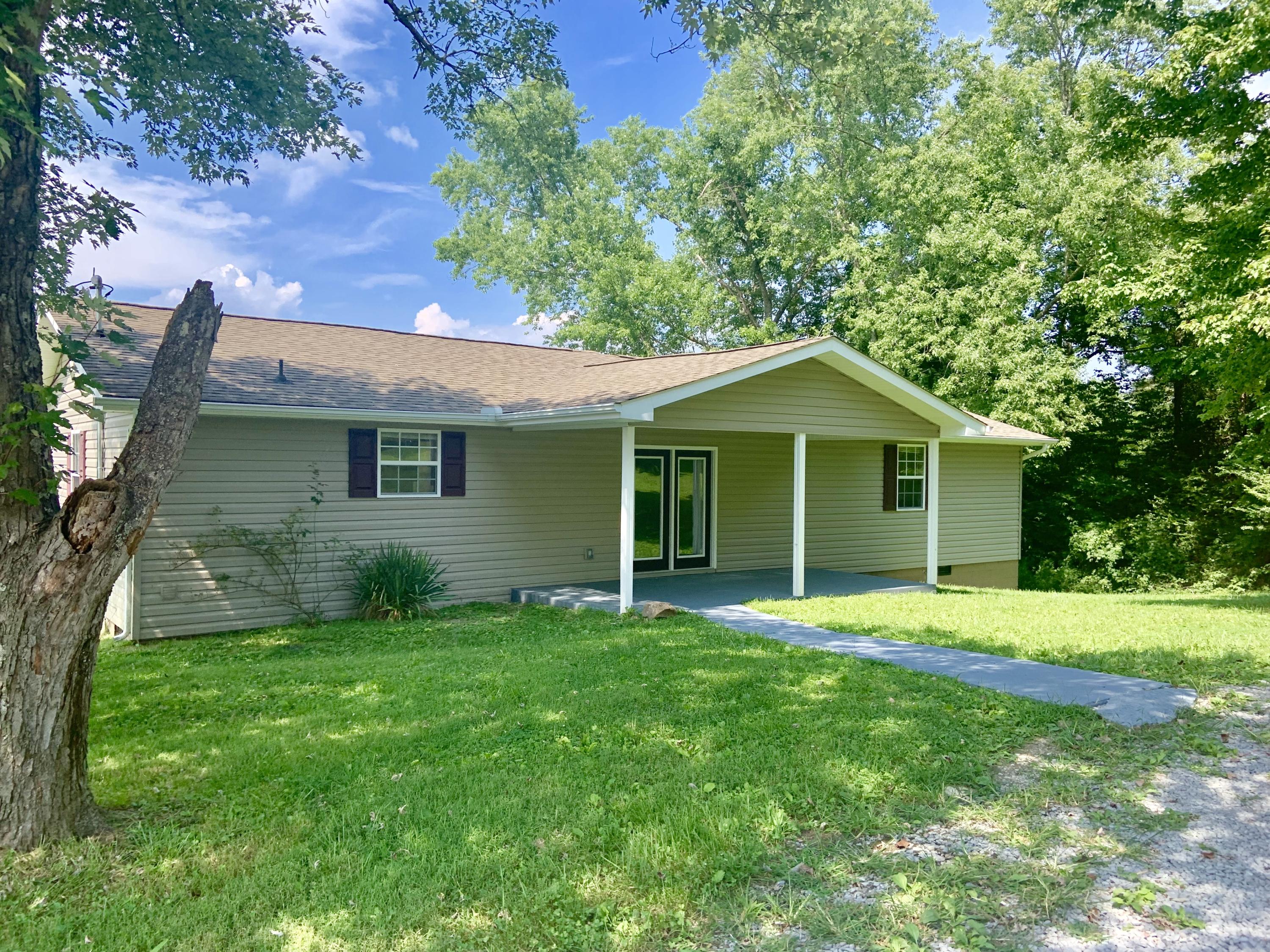 111 River Road Harrogate, TN 37752 - Photo 1 of 19 8BA680E4-B04D-4EA7-9A5E-D084D45ECCB7
