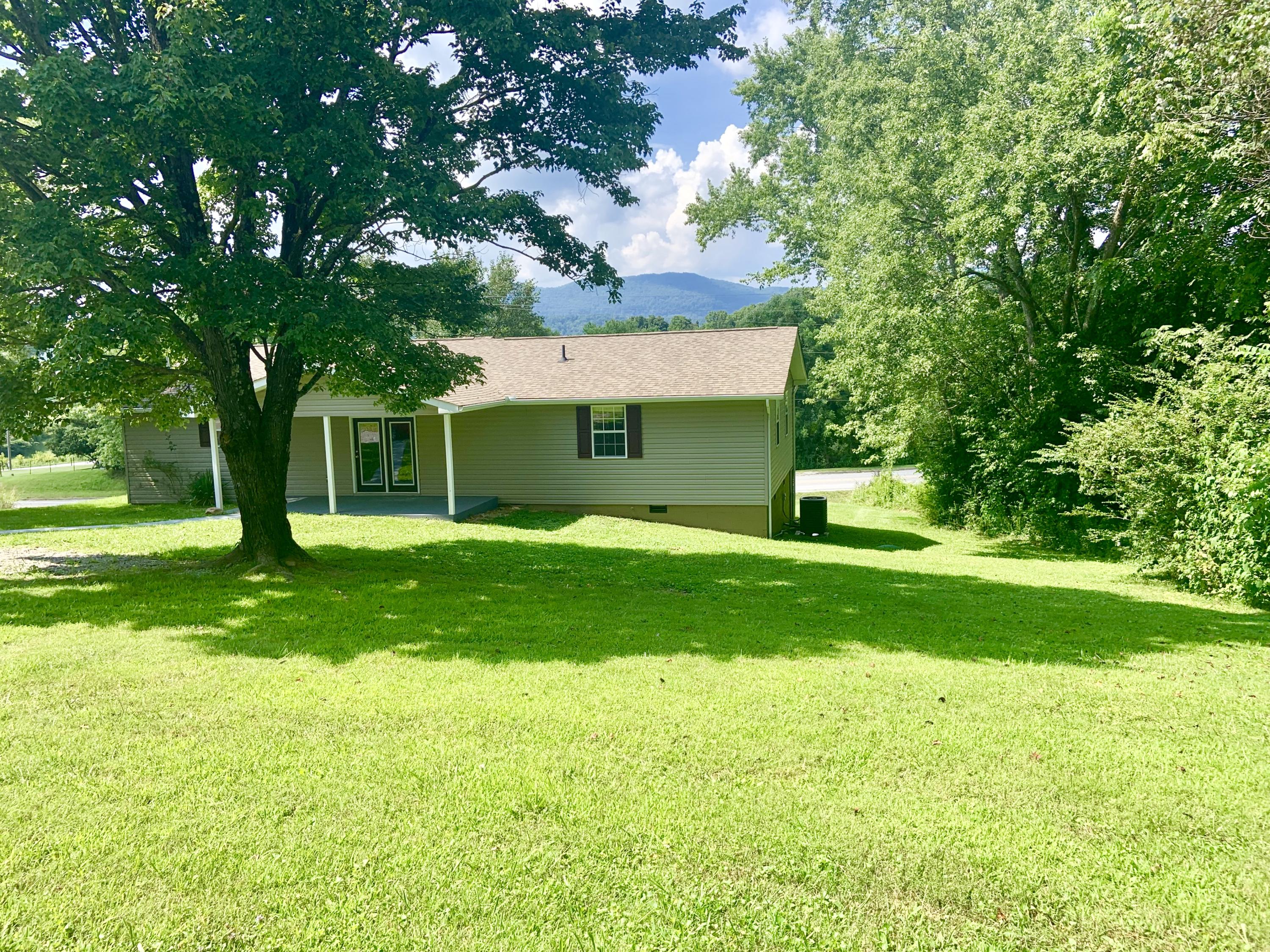 111 River Road Harrogate, TN 37752 - Photo 2 of 19 1167ECA2-5D57-4B18-9D2D-848698A0E319