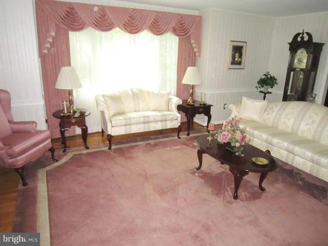 7424 Dance Hall Road Frederick, MD 21701 - Photo 8 of 29 Living Room