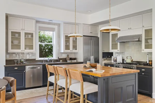 $3,395,000 | 35 Palm Avenue, Corte Madera, CA 94925