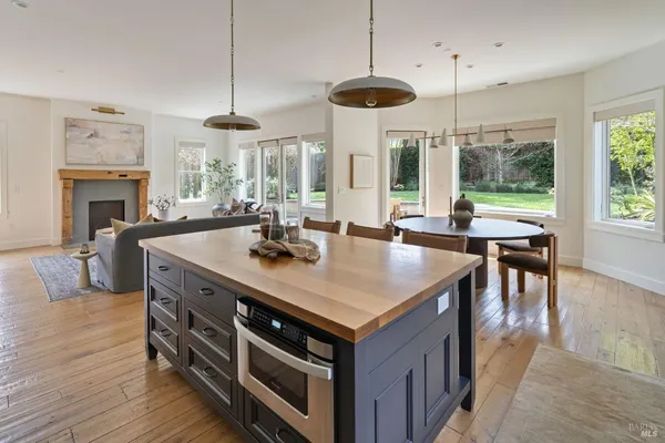$3,395,000 | 35 Palm Avenue, Corte Madera, CA 94925
