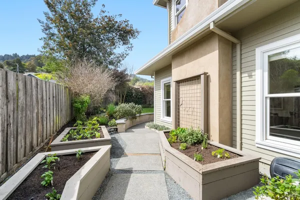 $3,395,000 | 35 Palm Avenue, Corte Madera, CA 94925