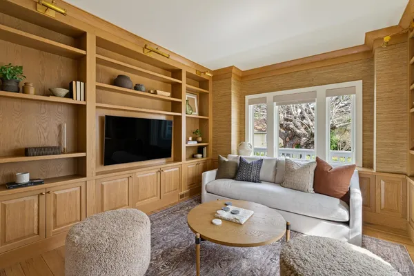 $3,395,000 | 35 Palm Avenue, Corte Madera, CA 94925