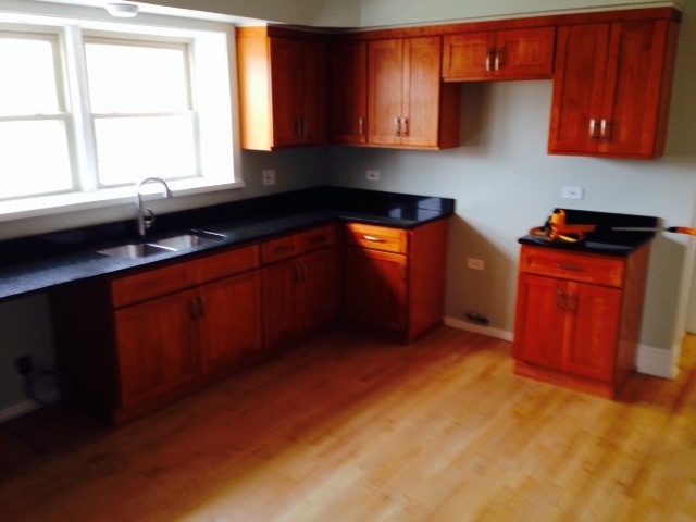 5259 West Roscoe Street Chicago, IL 60641 - Photo 7 of 13