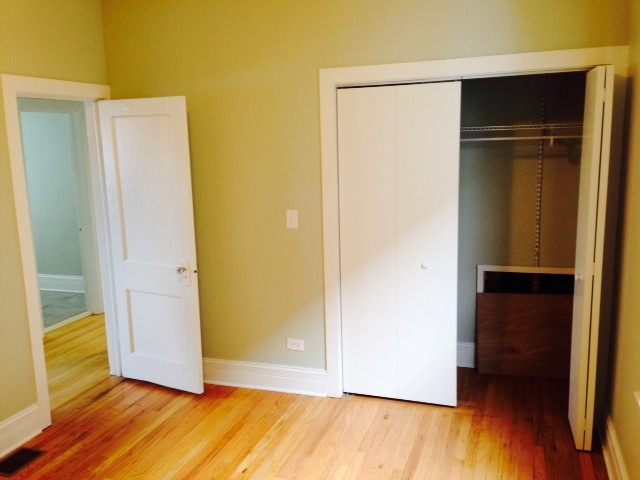 5259 West Roscoe Street Chicago, IL 60641 - Photo 8 of 13