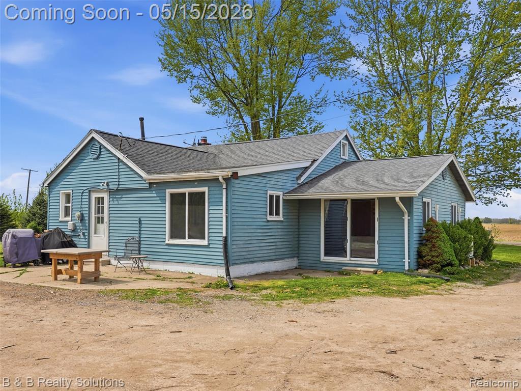 21900 Bordman Road Armada, MI 48005 - Photo 7 of 55