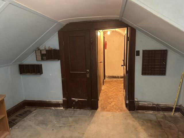 911 Worth Street Covington, KY 41011 - Photo 11 of 18 IMG_9675