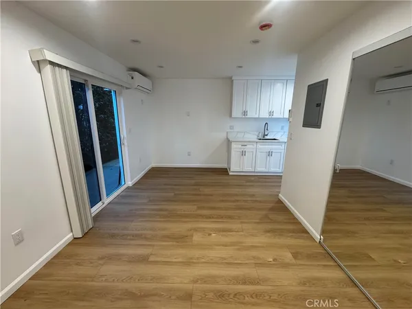 $1,700 | 653 West Glenoaks Boulevard, Unit 7, Glendale, CA 91202