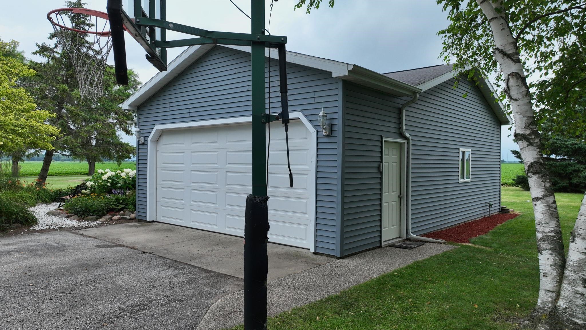 3425 South Block Road Frankenmuth, MI 48734 - Photo 31 of 71 50182388-20d706de-c36f-4733-bdd0-385dad8f115e.JPG