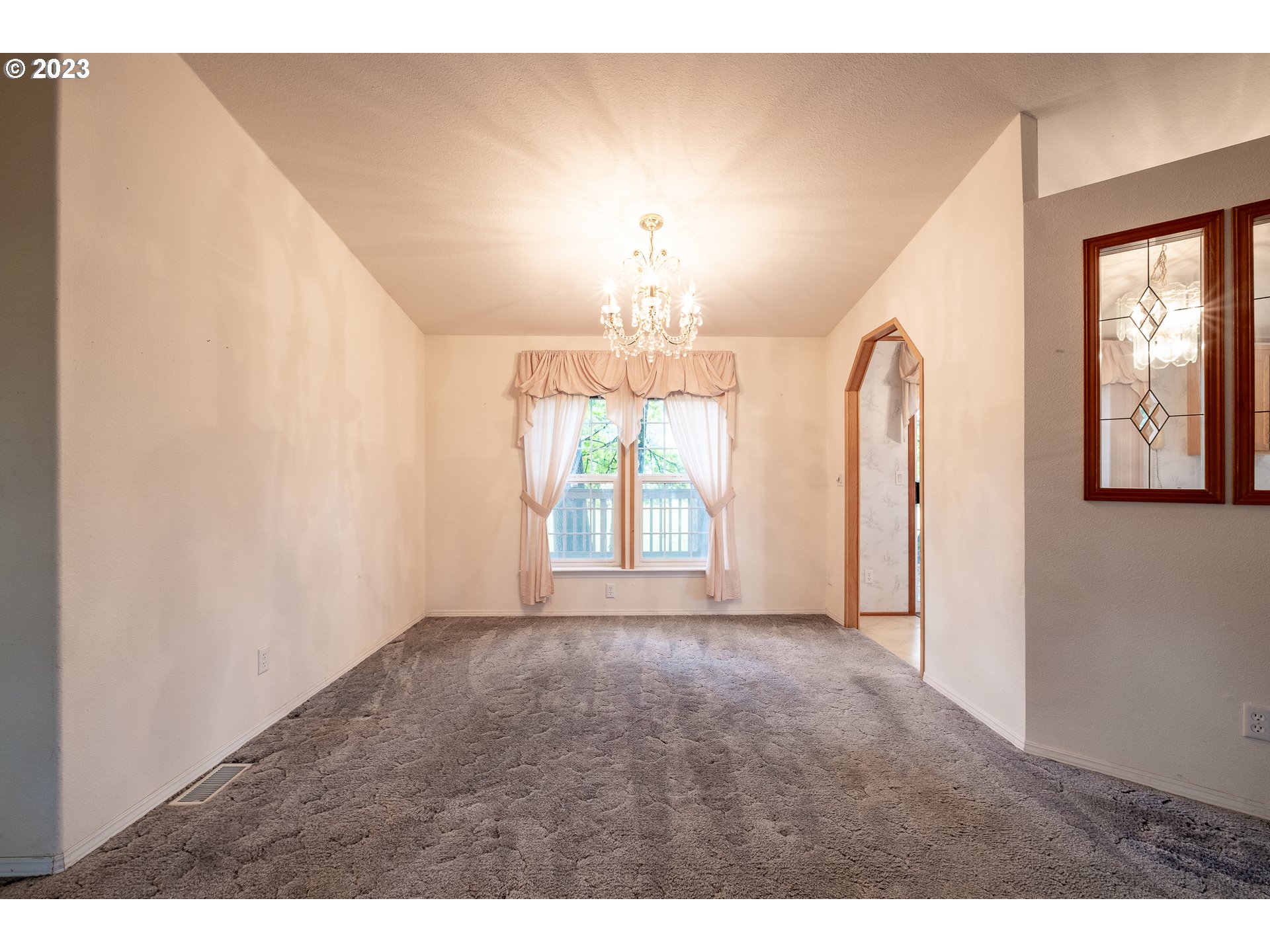 31020 Ty Valley Road Lebanon, OR 97355 - Photo 12 of 42 Gallery Image 12