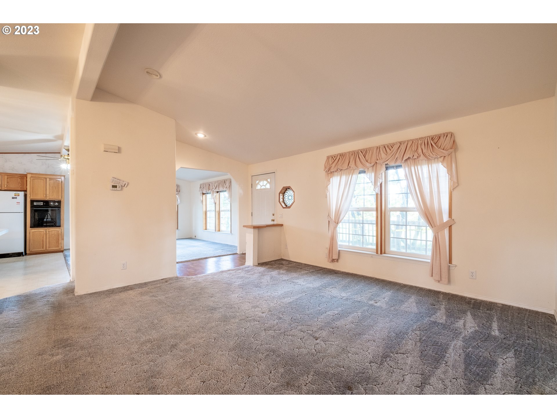 31020 Ty Valley Road Lebanon, OR 97355 - Photo 15 of 42 Gallery Image 15
