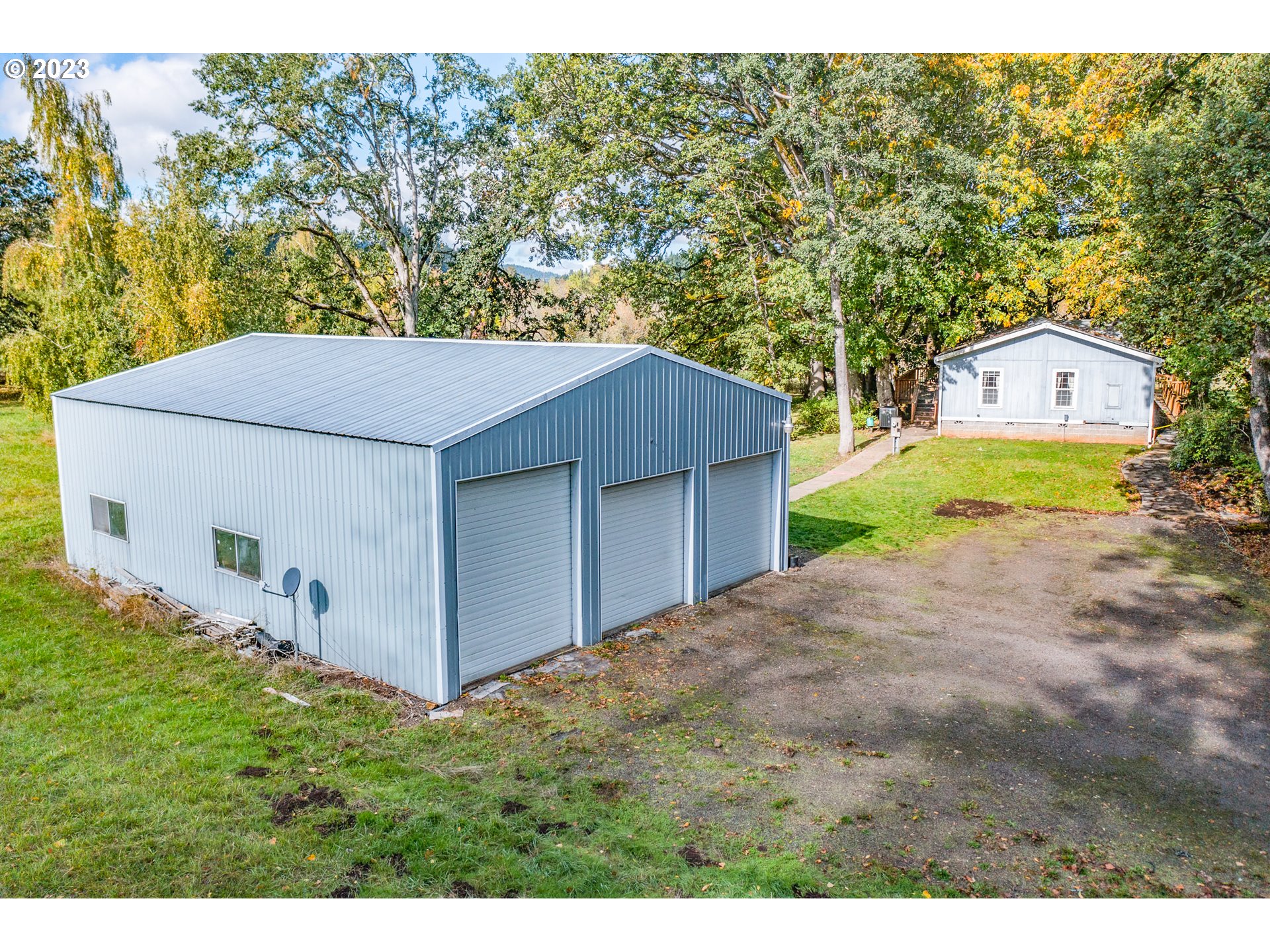 31020 Ty Valley Road Lebanon, OR 97355 - Photo 3 of 42 Gallery Image 3