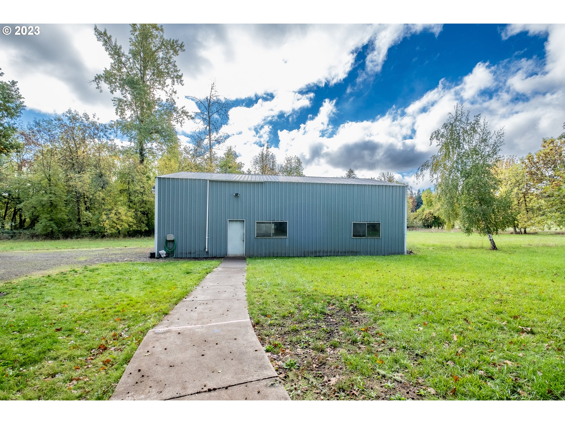 31020 Ty Valley Road Lebanon, OR 97355 - Photo 32 of 42 Gallery Image 32