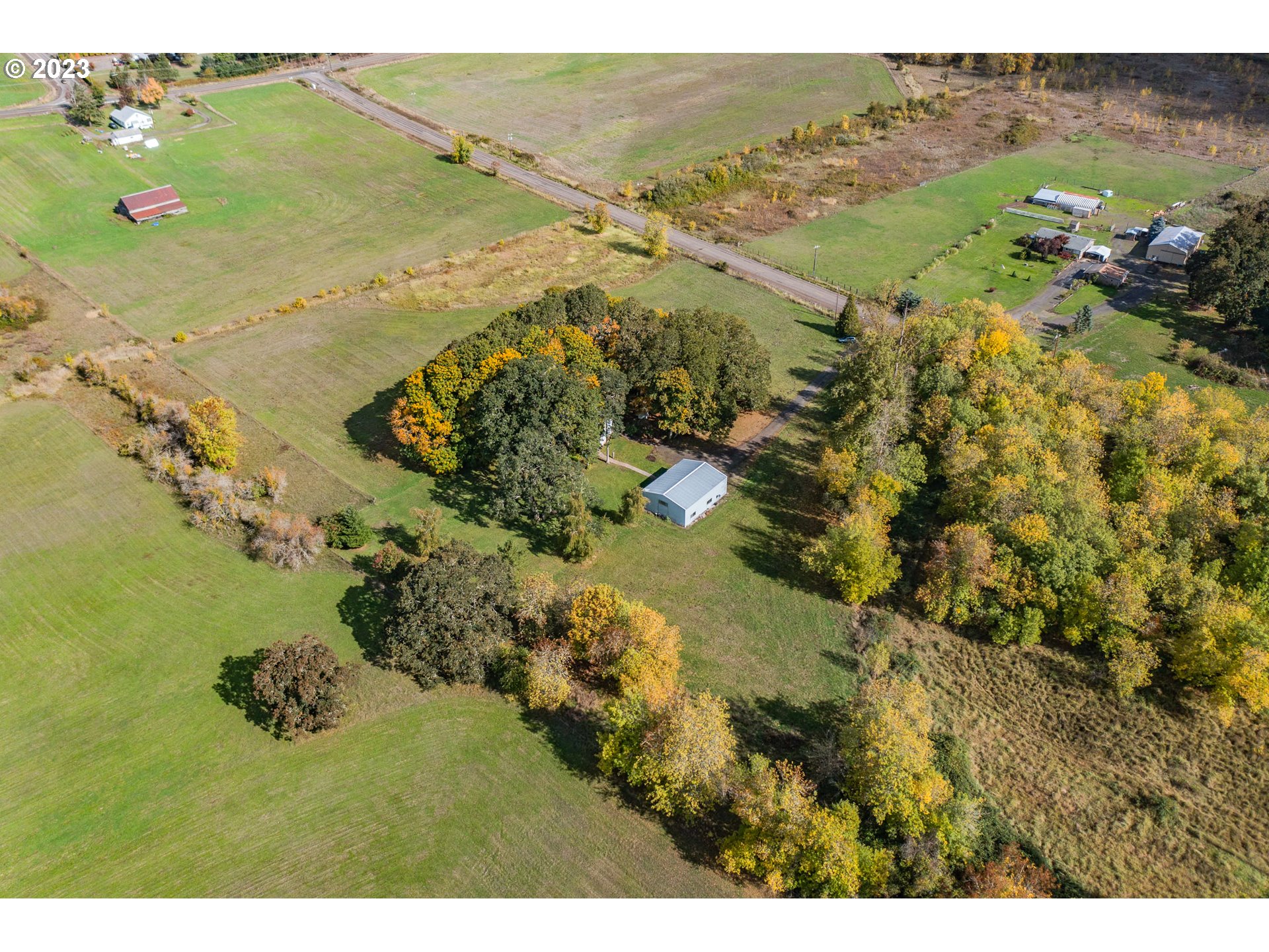 31020 Ty Valley Road Lebanon, OR 97355 - Photo 38 of 42 Gallery Image 38