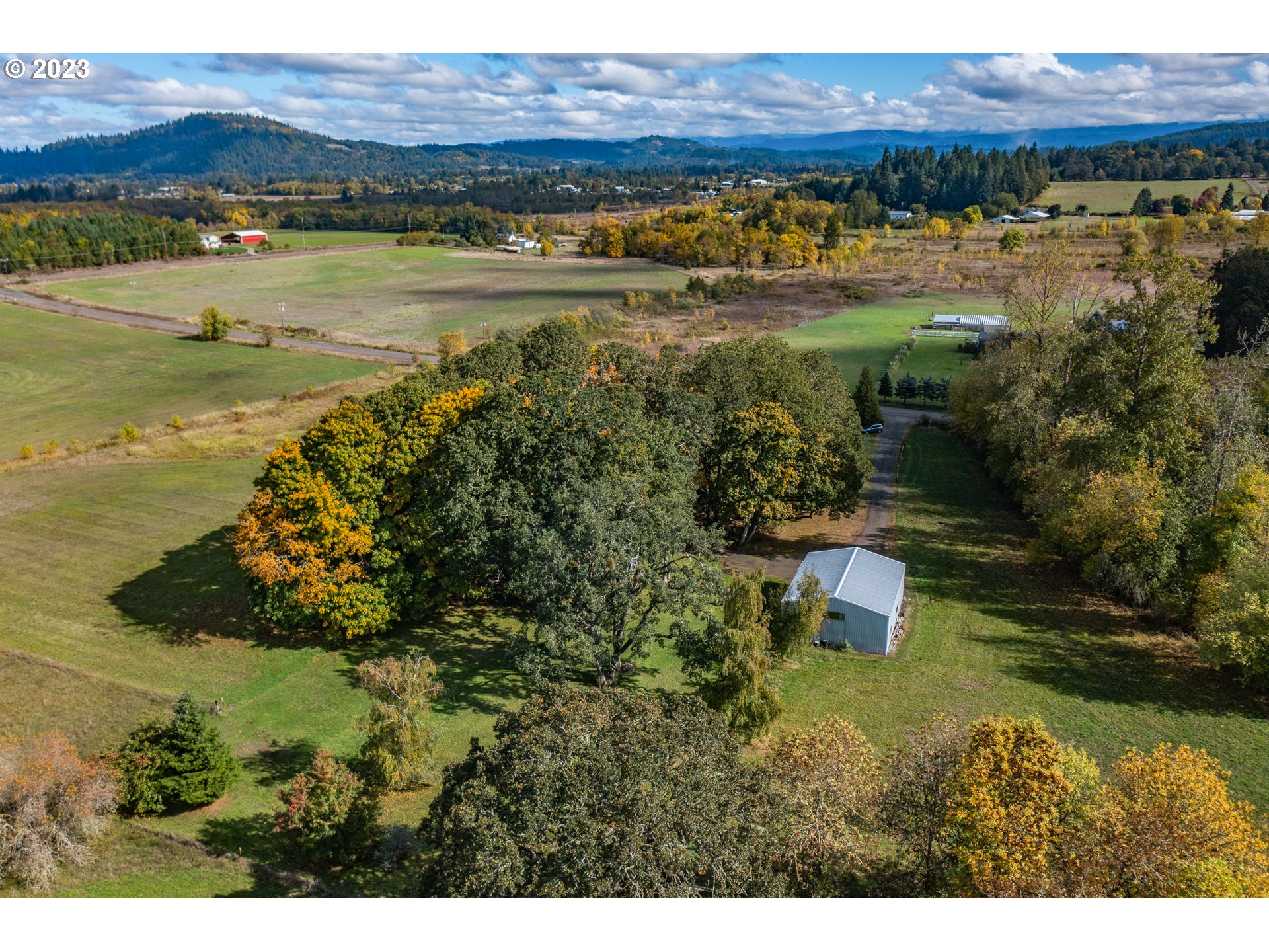 31020 Ty Valley Road Lebanon, OR 97355 - Photo 39 of 42 Gallery Image 39