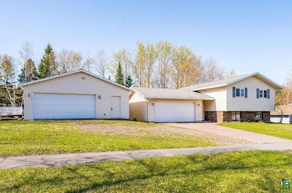 $315,000 | 22 Marks Drive, Silver Bay, MN 55614
