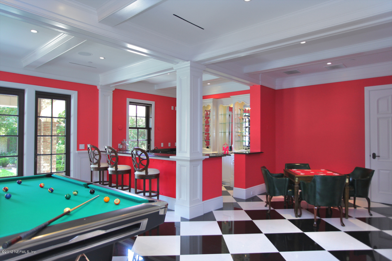 2122 River Road Jacksonville, FL 32207 - Photo 32 of 44 Bar area in Game Room