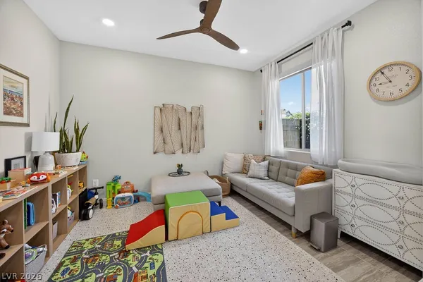 $3,950 | 6480 Castalnova Bend Drive, Las Vegas, NV 89166