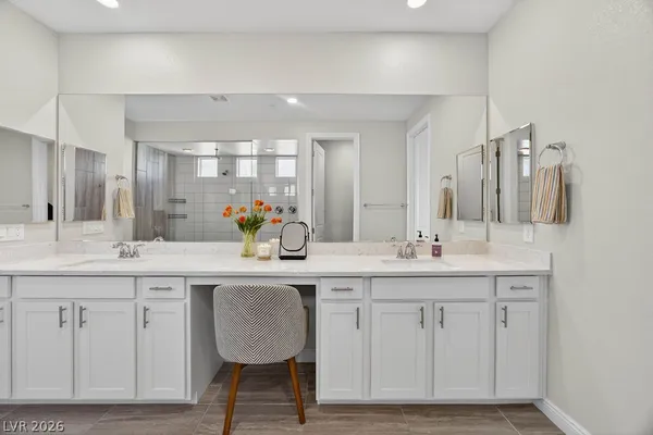 $3,950 | 6480 Castalnova Bend Drive, Las Vegas, NV 89166