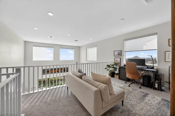 $3,950 | 6480 Castalnova Bend Drive, Las Vegas, NV 89166