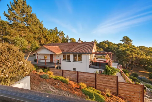 $1,199,995 | 18530 Berta Ridge Place, Salinas, CA 93907