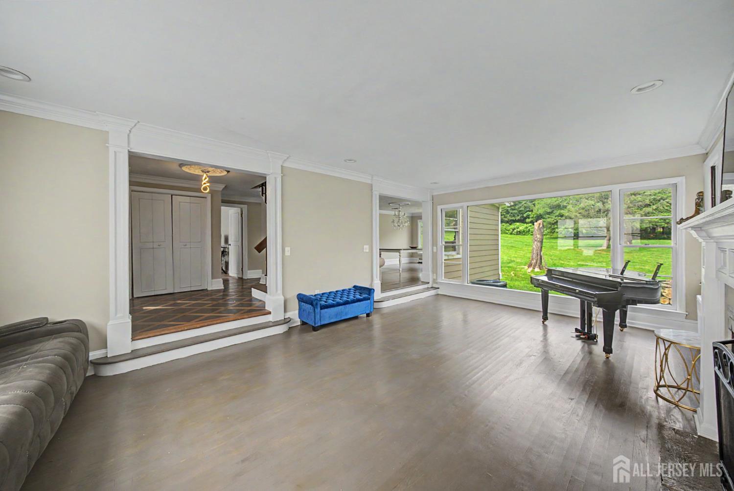 396 New Dover Road Colonia, NJ 07067 - Photo 6 of 52 Gallery Image 6