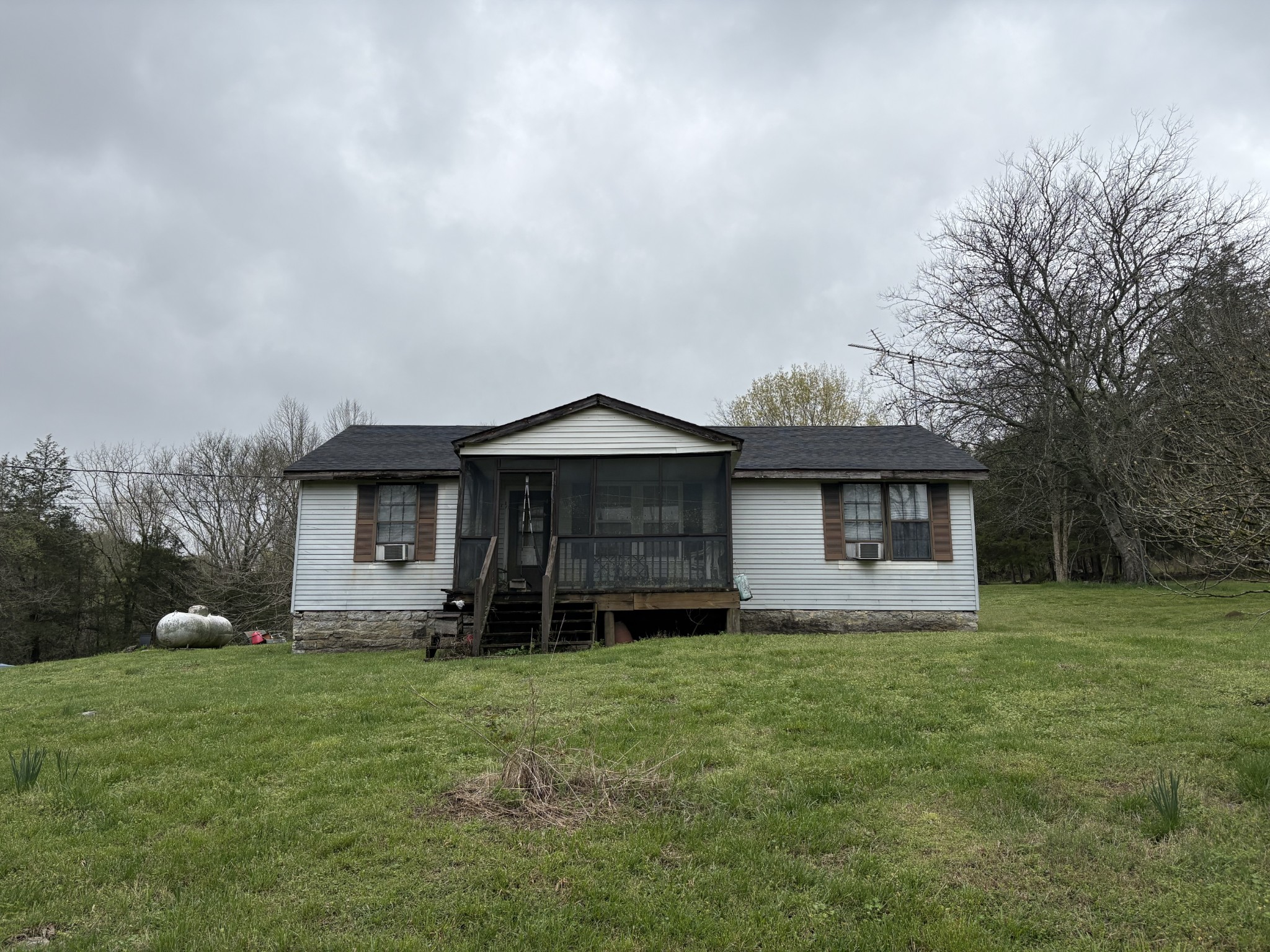 4218 Delina Road Cornersville, TN 37047 - Photo 3 of 20 Gallery Image 3