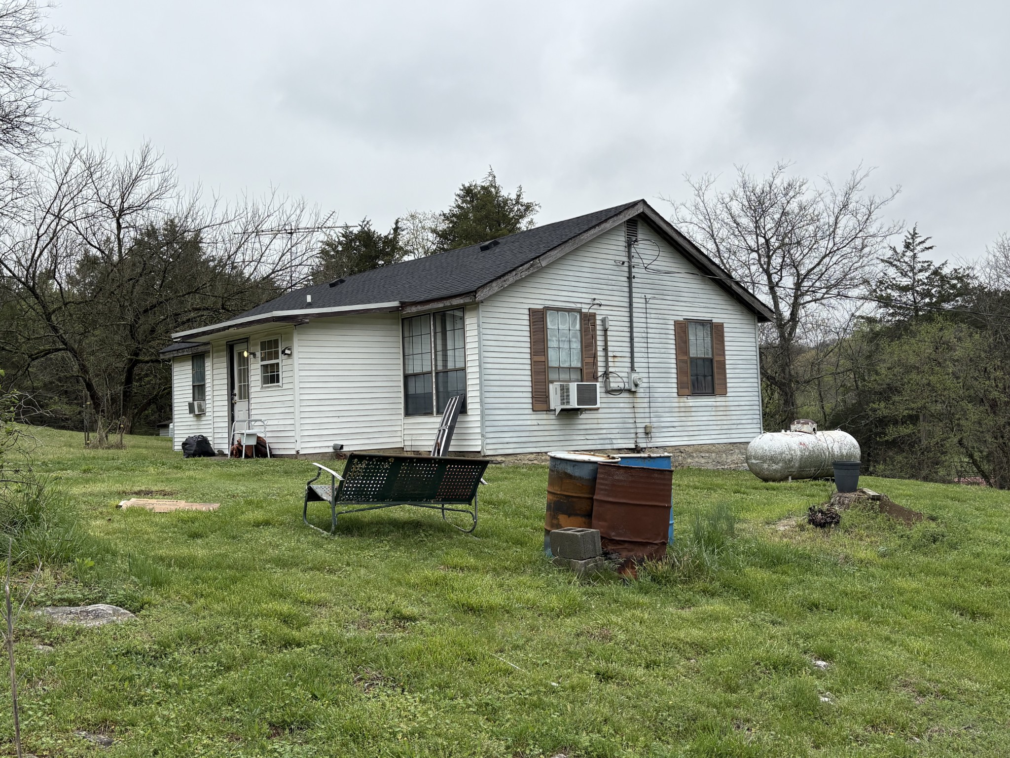4218 Delina Road Cornersville, TN 37047 - Photo 4 of 20 Gallery Image 4