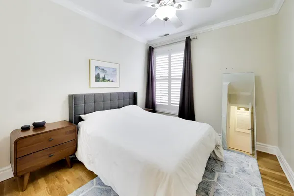 $4,400 | 1701 North Crilly Court, Unit 2E, Chicago, IL 60614