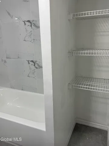 $1,500 | 528 4th Avenue, Unit 1, Troy, NY 12182