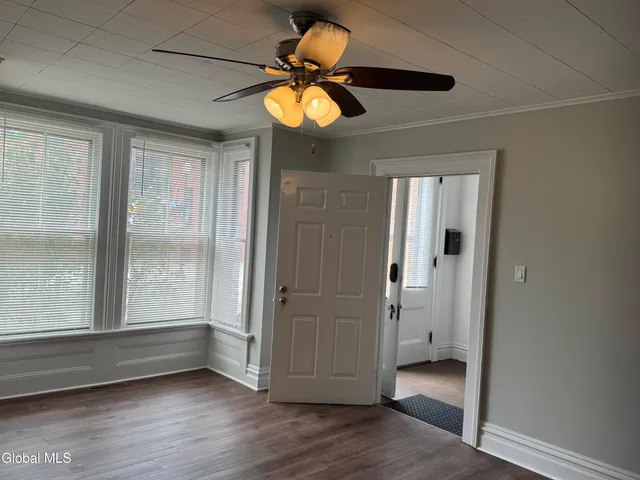 $1,500 | 528 4th Avenue, Unit 1, Troy, NY 12182