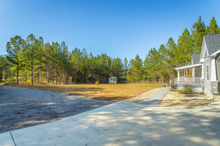 237 County Road 752 Riceville, TN 37370 - Photo 5 of 39 5