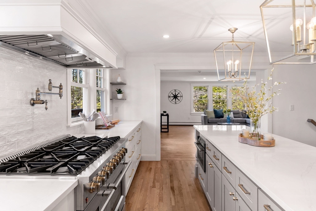 11 Woodholm Road Manchester, MA 01944 - Photo 14 of 42