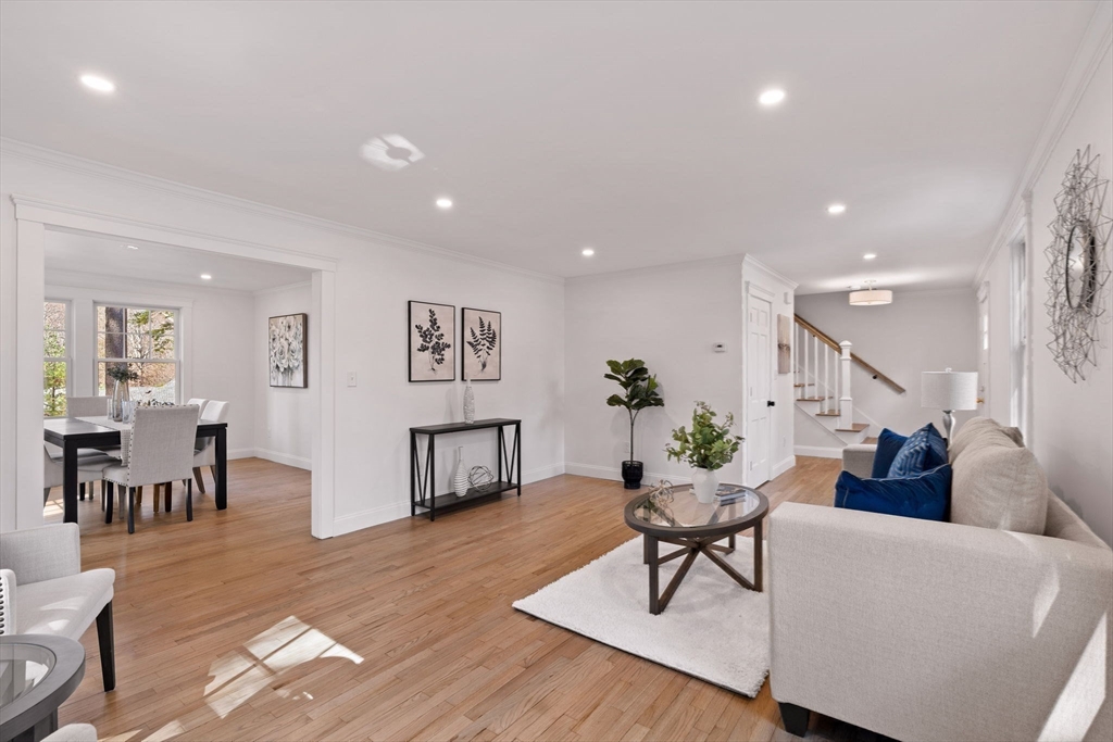 11 Woodholm Road Manchester, MA 01944 - Photo 21 of 42