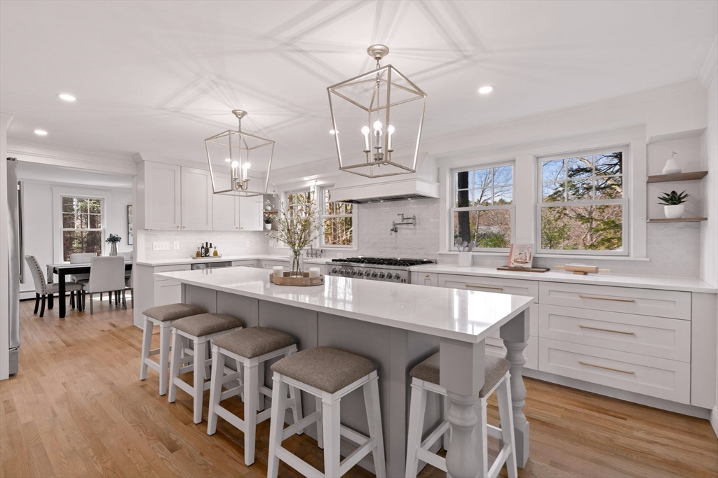 11 Woodholm Road Manchester, MA 01944 - Photo 7 of 42