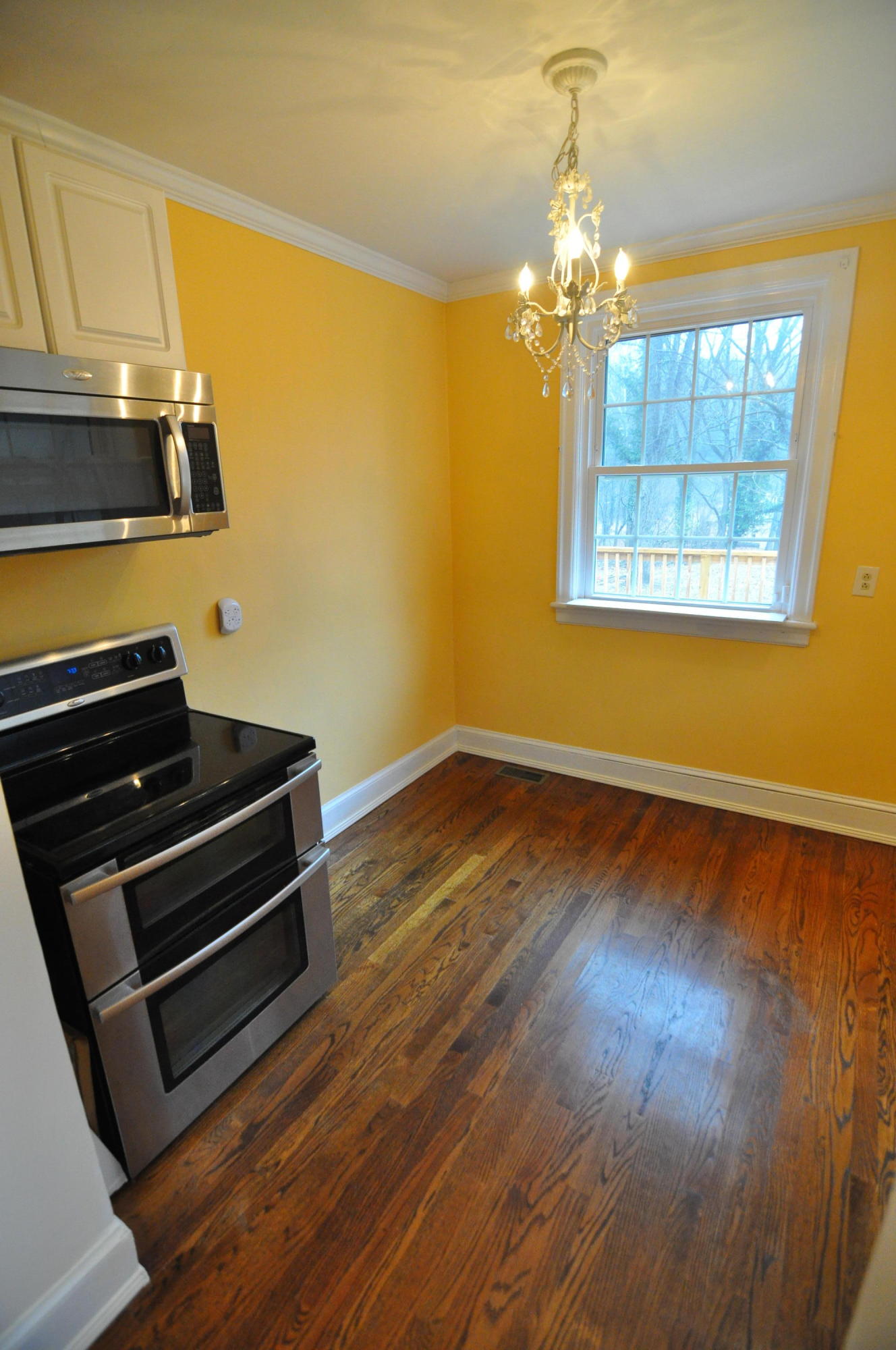 916 Kessler Mill Road Salem, VA 24153 - Photo 21 of 44 Eat-in-Kitchen