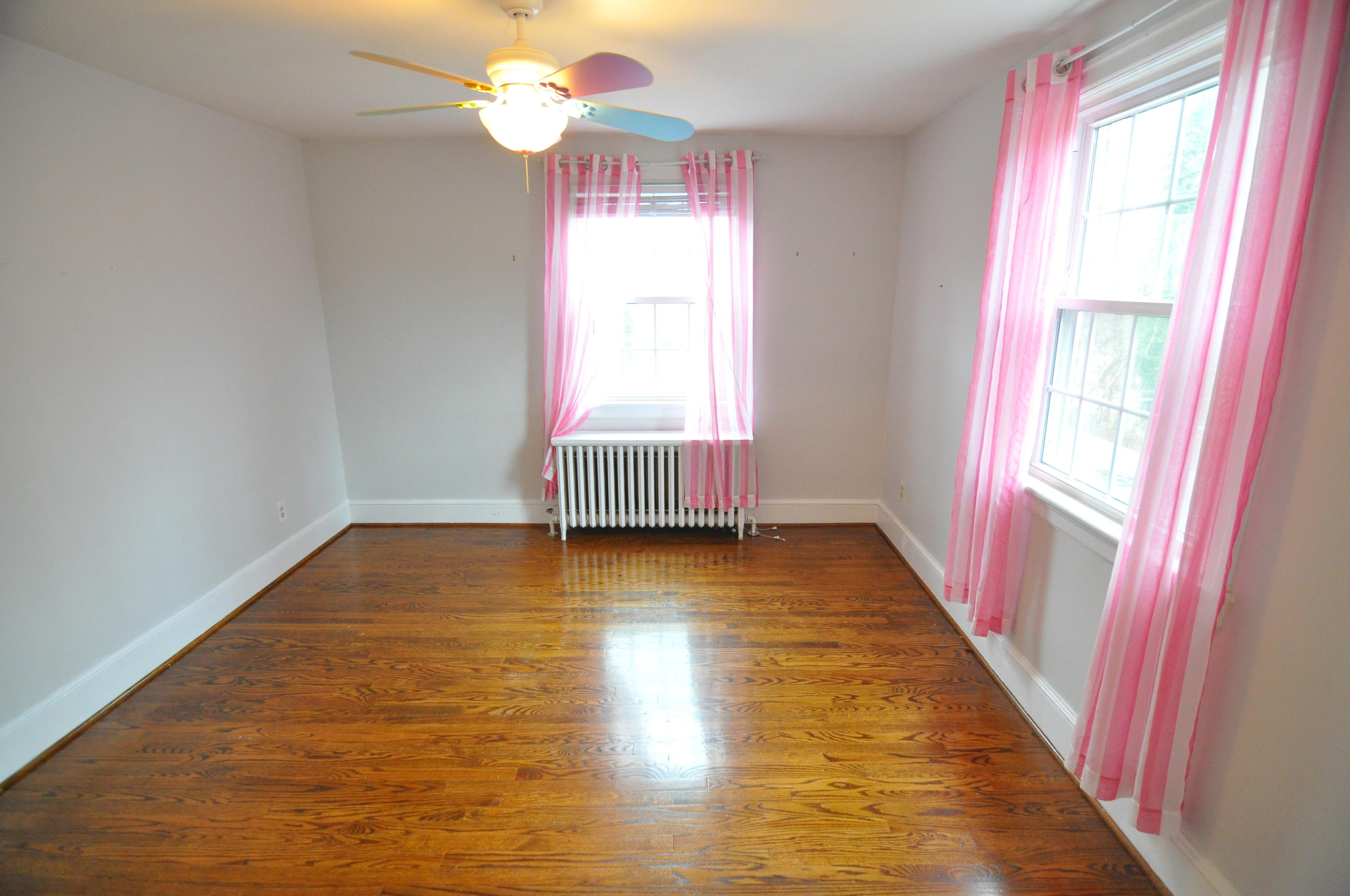 916 Kessler Mill Road Salem, VA 24153 - Photo 25 of 44 Bedroom